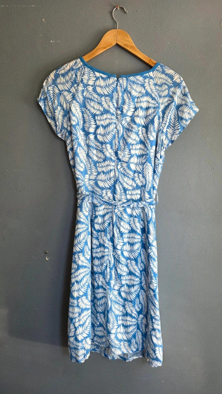 Boden Blue White Leaf Print Viscose Belted Dress UK 12 M/L Short Sleeve Summer