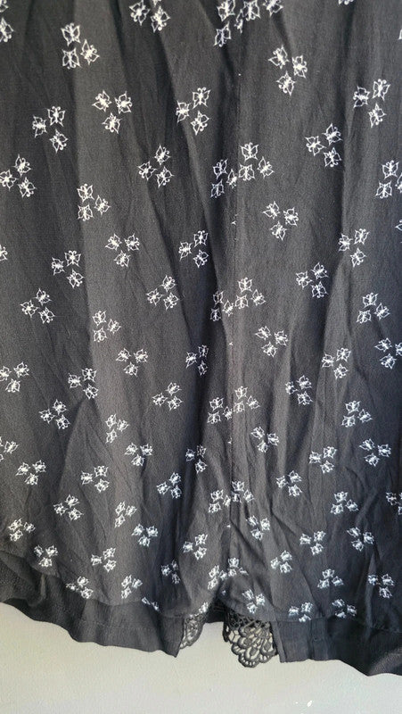 & Other Stories Black White Butterfly Print Shift Dress UK 6 XS Lace Trim Summer
