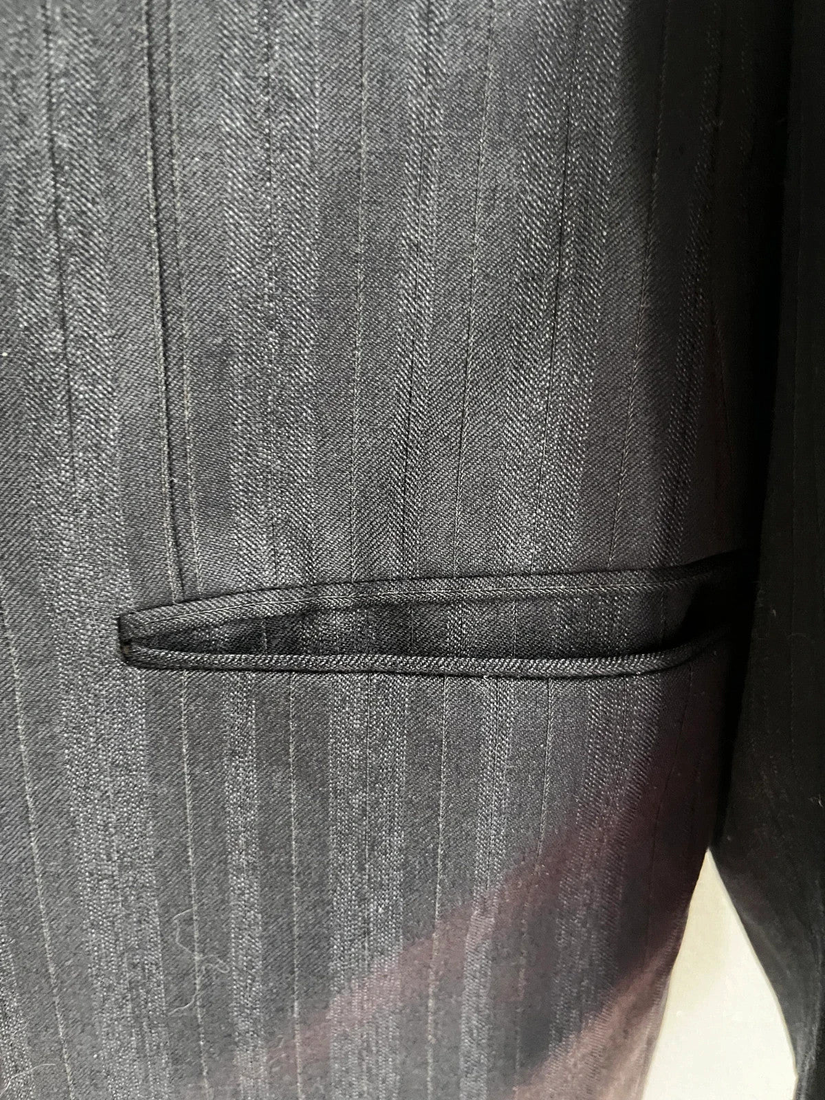 Vintage Valentino Uomo Black Pinstripe Wool Blend Two Button Blazer Jacket 40R